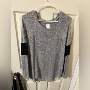 Gray and Black Women's Top